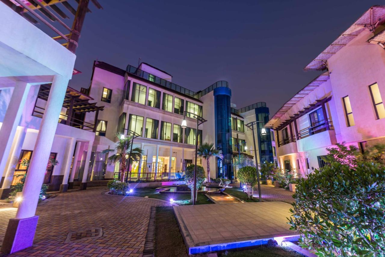 Braira Al Azizya Hotel & Resort Khobar Extérieur photo