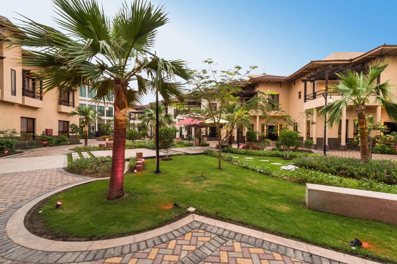 Braira Al Azizya Hotel & Resort Khobar Extérieur photo